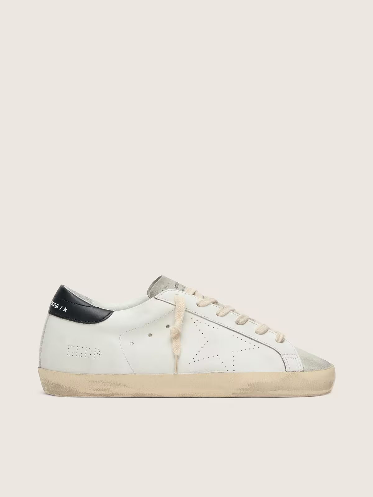 1 Super-Star in white leather with perforated star - Image 1