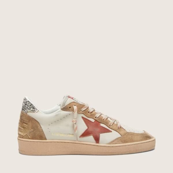 Ball Star in cream leather with brick-red leather star and suede inserts