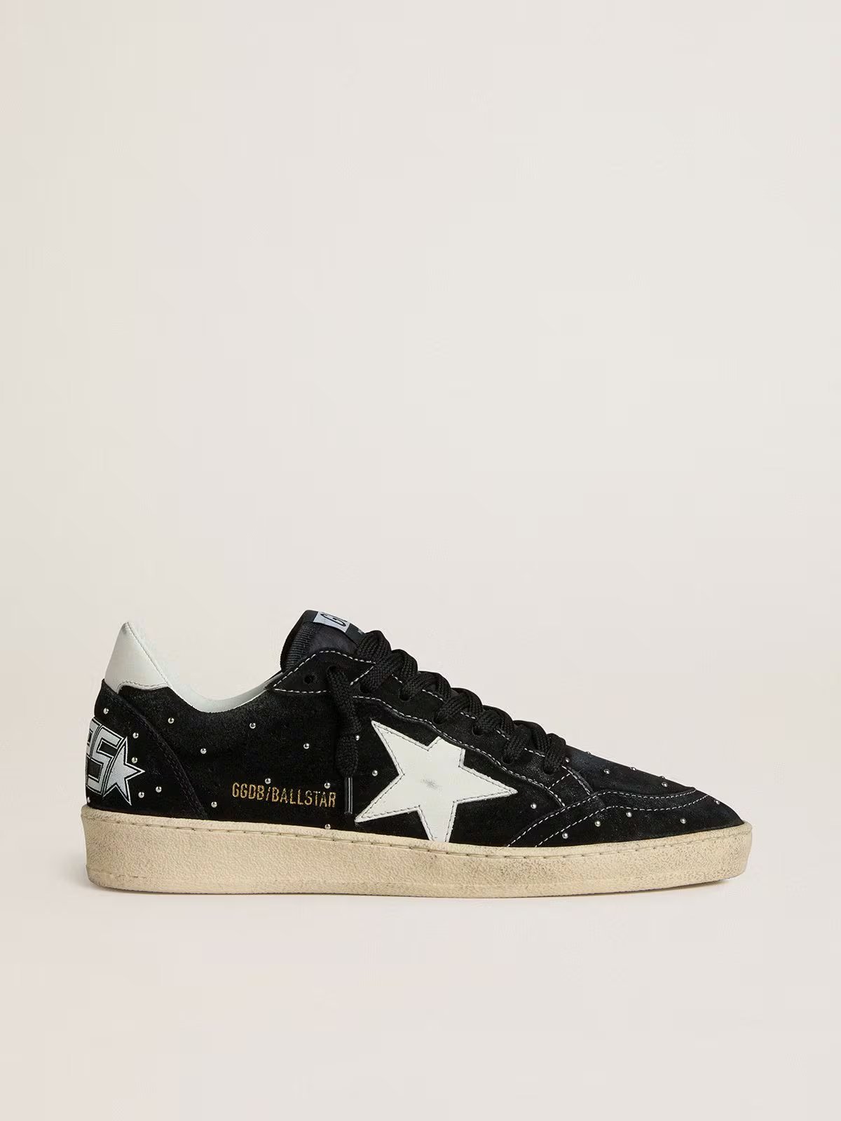 1 Ball Star in black suede with studs and white leather star - Image 1