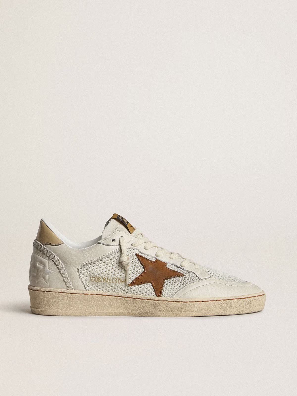 1 Ball Star in white nappa and mesh with tobacco-colored nubuck star and beige heel tab - Image 1