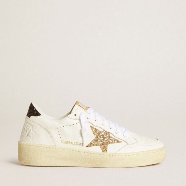 Ball Star in white leather with gold glitter star and black glitter heel tab