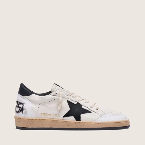 Ball Star in white nappa with black star