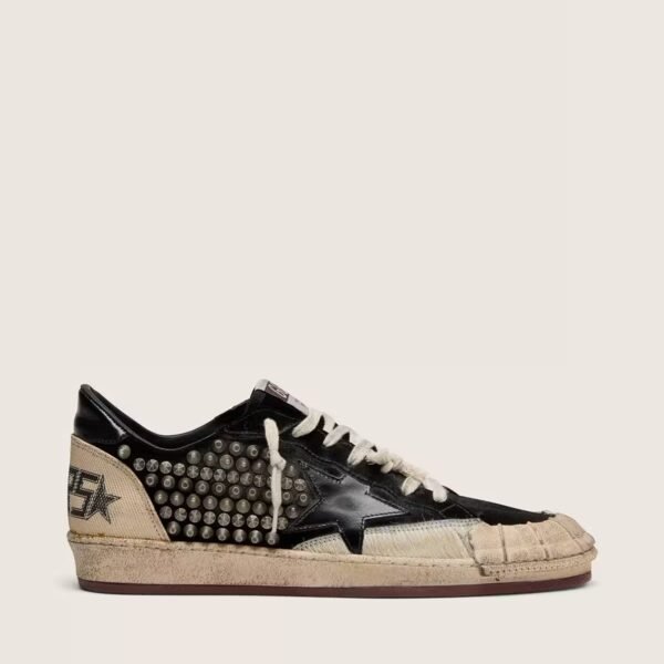 Ball Star LAB in black suede with studs and glossy black leather star
