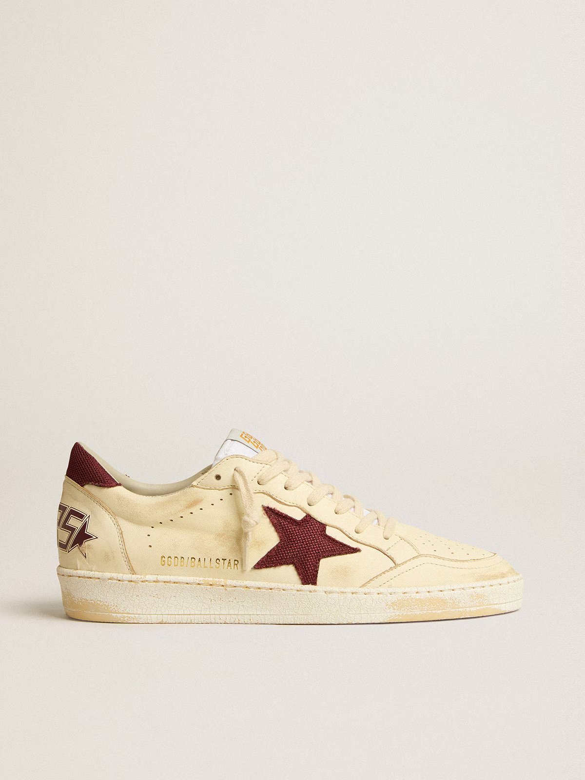 1 Ball Star in beige nappa with burgundy mesh star and heel tab - Image 1