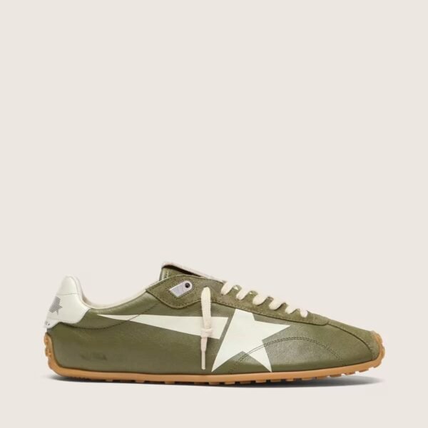 Marathon Speed in olive-green leather with cream star