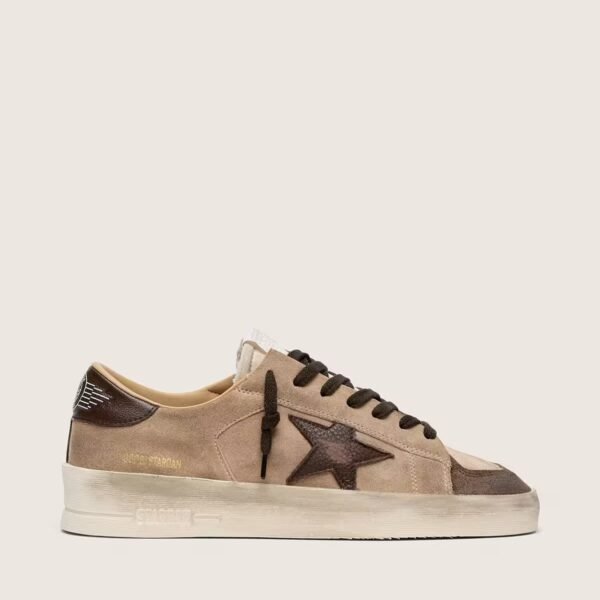 Stardan in beige suede with brown star and inserts