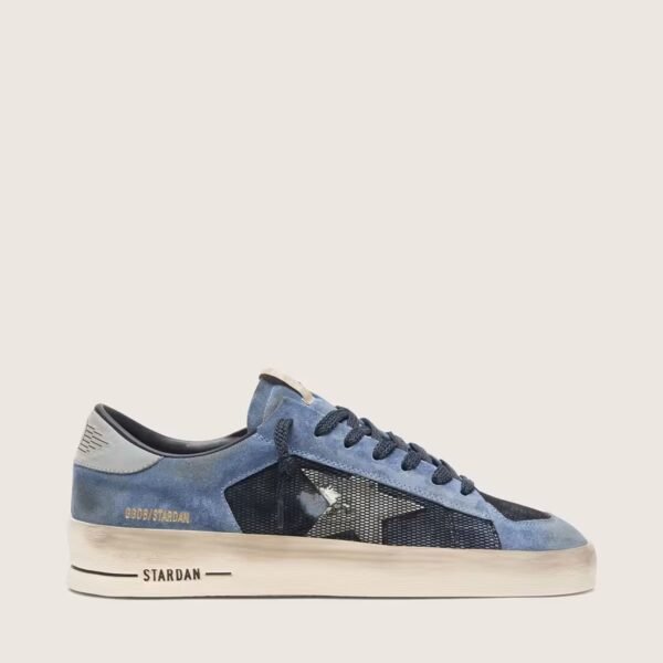 Stardan in blue suede with white star