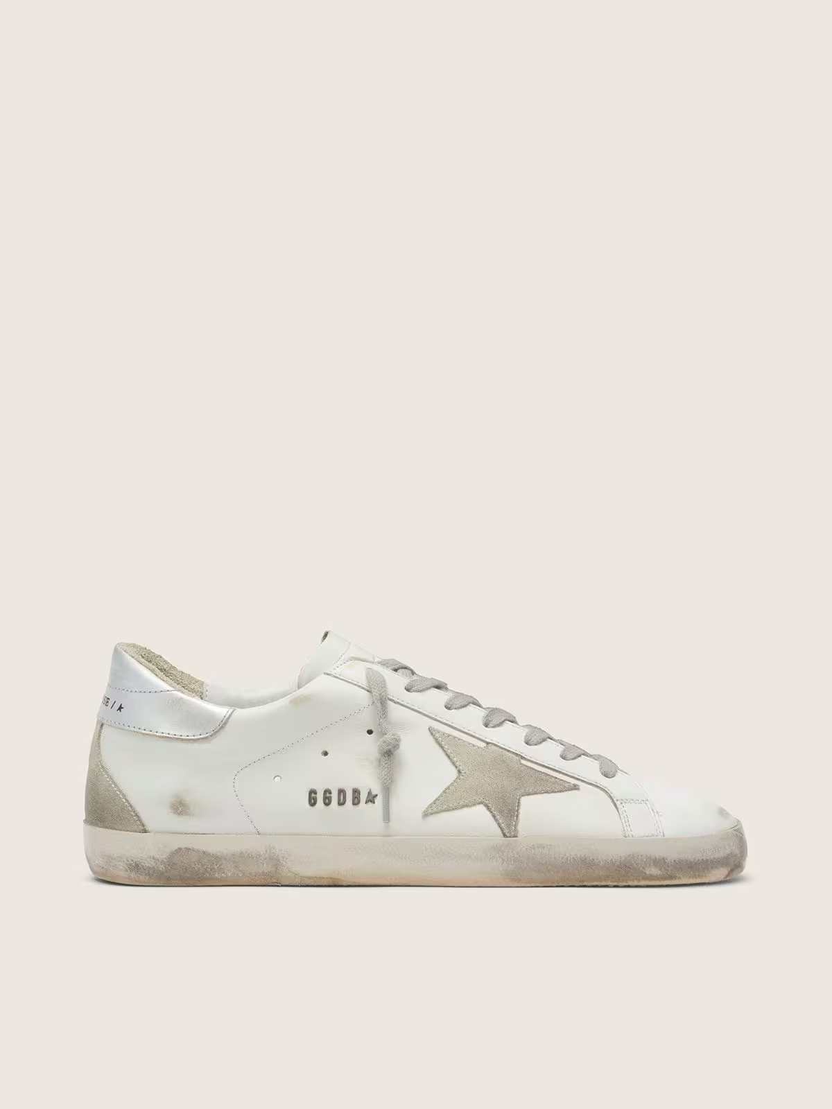 1 Golden Goose Super-Star with silver heel tab and lettering - Image 1