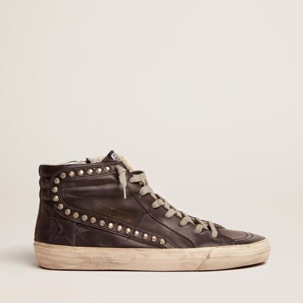Slide black with studs